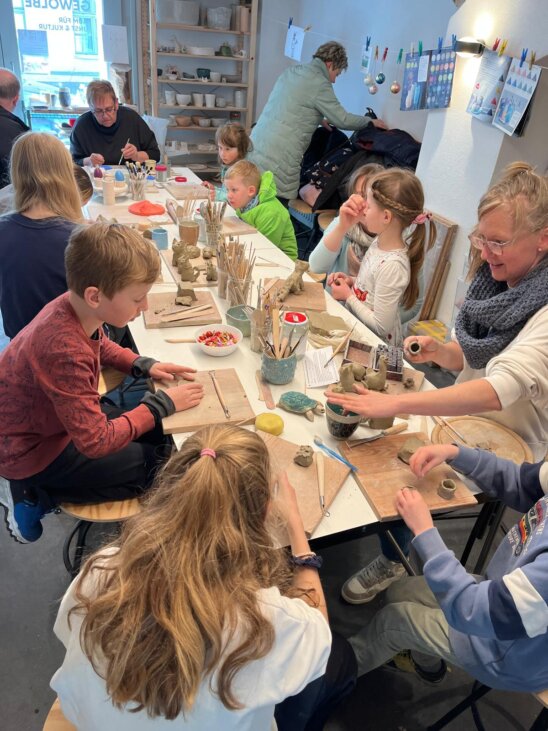 25Kunsthandwerk6 25Kunsthandwerk6