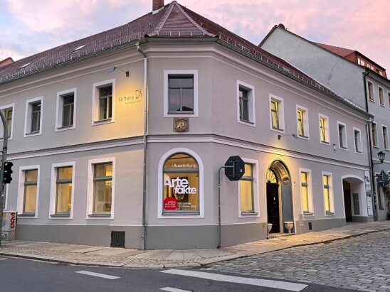 ddf05cd4-7c4d-4093-93a4-870000634230 2