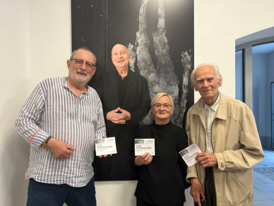 2370af3d-442e-4fae-b98a-fc37d3c81206