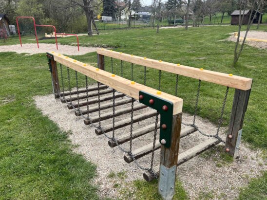 Kettenbrücke - ist wieder sicher Kettenbrücke - ist wieder sicher